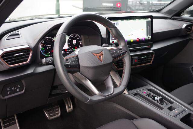 Cupra Formentor 1.4 e-Hybrid VZ 245 PK Performance PHEV, Kuipstoelen, Camera, Carplay, Adap. Cruise Control