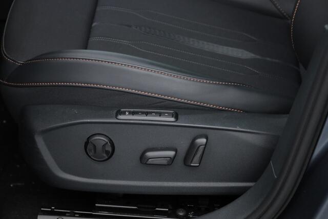 Cupra Formentor 1.4 e-Hybrid VZ Performance | Navi | Camera | Elek. Trekhaak | Stoel- Stuurverw. | Mat grijs