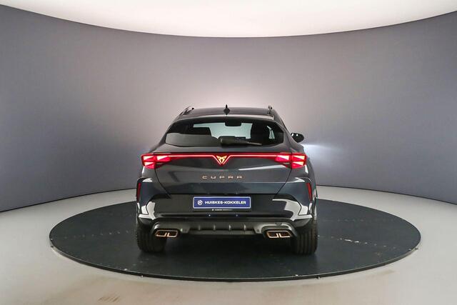 Cupra Formentor Business 1.5 TSI eHybrid 204pk DSG Automaat Adaptive cruise control, Elektrische achterklep, Navigatie, Achteruitrijcamera, LED matrix koplampen, Stuurwiel verwarmd