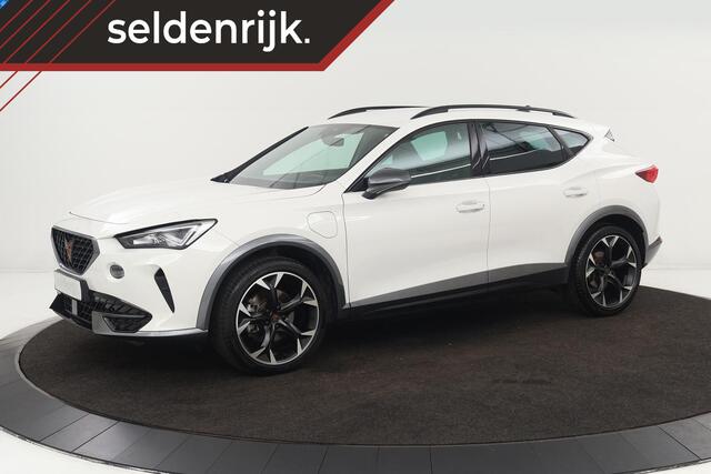 Cupra Formentor 1.4 e-Hybrid | Carplay | Leder | Stoel & stuurverwarming | Adaptive cruise | Camera | Keyless | Sfeerverlichting | Memory | Navigatie | PHEV