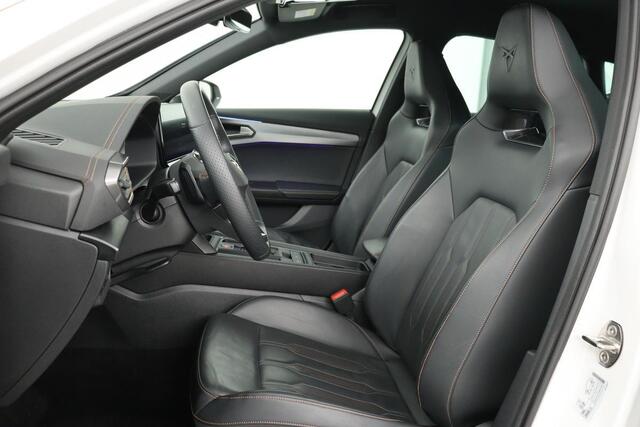 Cupra Formentor 1.4 e-Hybrid | Carplay | Leder | Stoel & stuurverwarming | Adaptive cruise | Camera | Keyless | Sfeerverlichting | Memory | Navigatie | PHEV