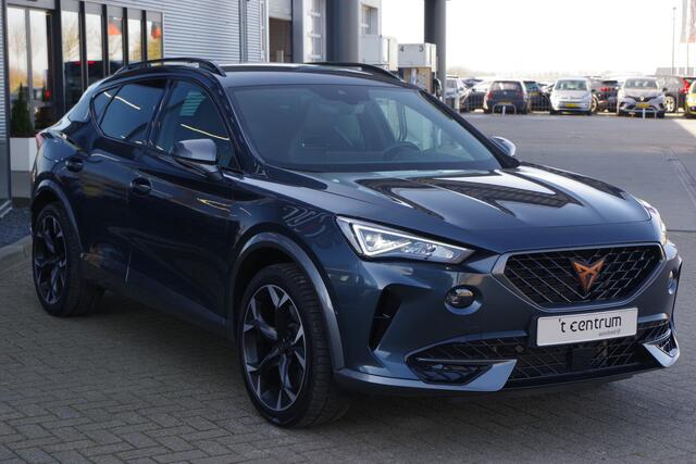 Cupra Formentor 1.4 VZ e-Hybrid 245 PK Adrenaline, Kuipstoelen, Memory, Camera