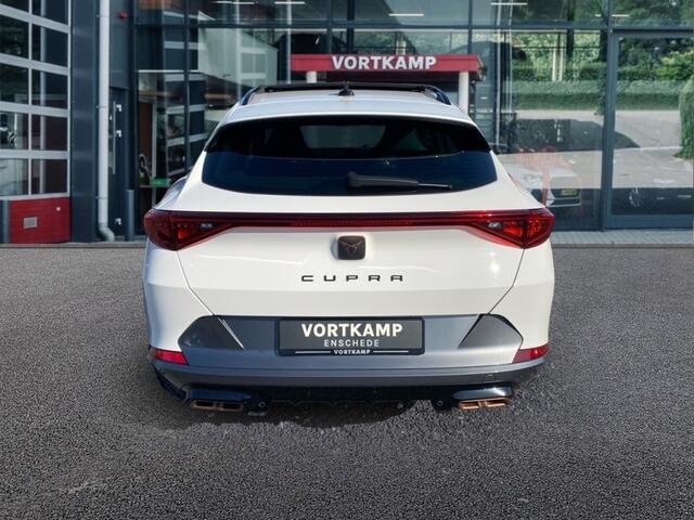 Cupra Formentor 1.4 TSI VZ E-HYBRID PANO-DAK/LEDER/MATRIX/CAMERA/SPORT-STUUR