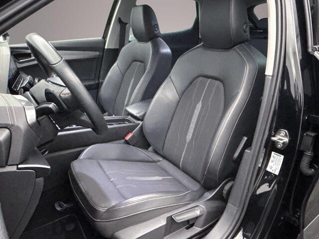 Cupra Formentor Business Edition 1.5 TSI 150pk DSG Automaat Adaptive cruise control, Navigatie, Achteruitrijcamera, Stuurwiel verwarmd, LED verlichting, Stoelverwarming, Parkeersensoren