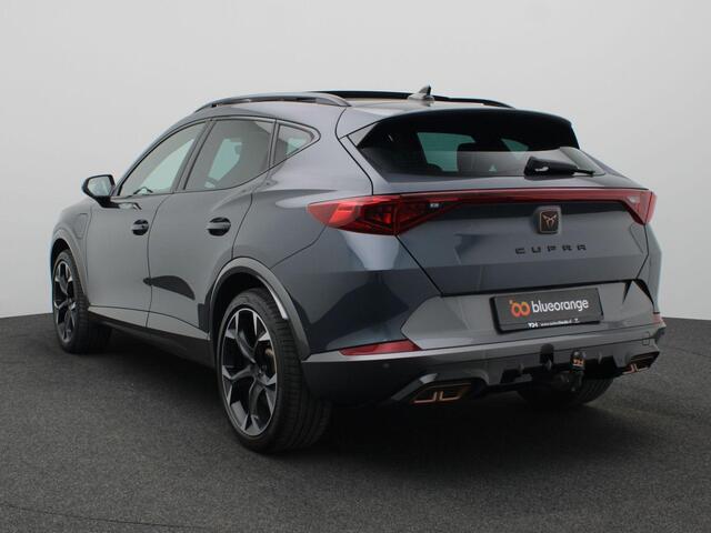 Cupra Formentor 1.4 e-Hybrid VZ Performance 245PK DSG full led, trekhaak, 360gr. camera, stuur-stoelverwarming, adaptive cruise met travel assist, side assist, virtual pedal, keyless, 19" lichtmetaal