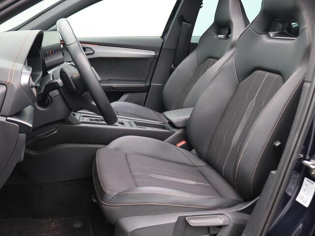 Cupra Formentor 1.4 e-Hybrid VZ Performance full led, adaptive cruise, side assist, achteruitrijcamera, schuif-kantdeldak, stuur-stoelverwarming, elek. bedienbare achterklep, keyless, 19" lichtmetaal