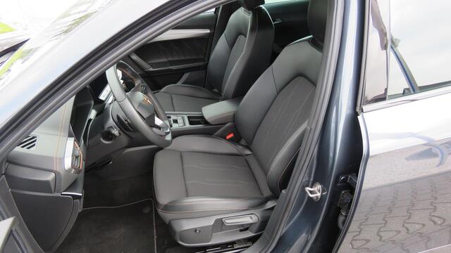 Cupra Formentor 1.5 TSI e-Hybrid Essential ACC, LANE ASSIST, STUUR/STOELVERWARMING, APPLE CARPLAY/ANDROID AUTO, 2.650KM