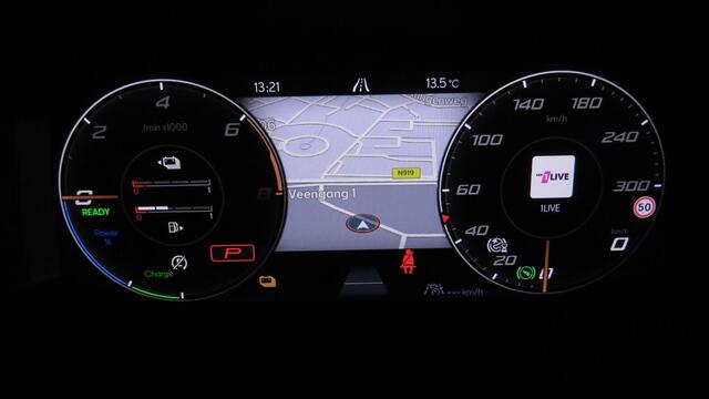 Cupra Formentor 1.5 TSI e-Hybrid Essential ACC, LANE ASSIST, STUUR/STOELVERWARMING, APPLE CARPLAY/ANDROID AUTO, 2.650KM
