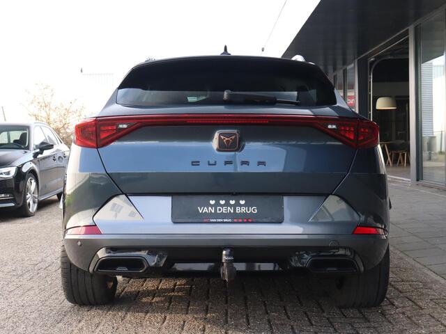 Cupra Formentor 1.4 e-Hybrid 204pk | Trekhaak | Stoel- & Stuurverwarming | Achteruitrijcamera | Adaptieve cruise control |