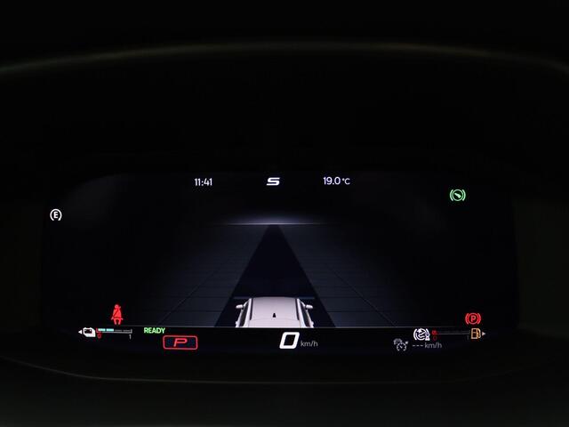 Cupra Formentor 1.4 e-Hybrid 204PK DSG kuipstoelen, panoramadak, full led, trekhaak, adaptive cruise, dodehoekdetectie, achteruitrijcamera, keyless, 18" lichtmetaal
