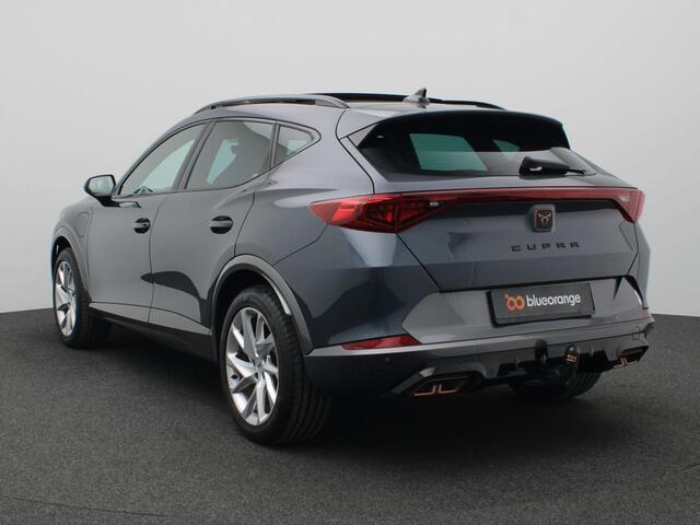 Cupra Formentor 1.4 e-Hybrid 204PK DSG kuipstoelen, panoramadak, full led, trekhaak, adaptive cruise, dodehoekdetectie, achteruitrijcamera, keyless, 18" lichtmetaal