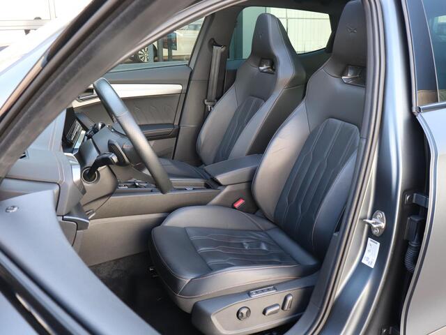Cupra Formentor 1.4 e-Hybrid 204pk | Trekhaak | Panoramadak | Elektr. bestuurdersstoel incl. geheugen | Lederen bekleding | Adaptieve cruise control |