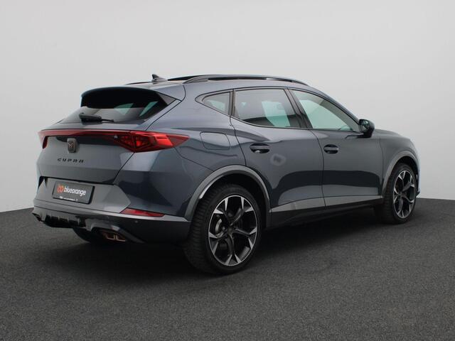 Cupra Formentor 1.4 e-Hybrid VZ Performance 245 PK DSG supersport stuur, elektrische achterklep, dodehoeksensor, panoramadak, achtuitrijcamera, navigatie, stoelverwarming