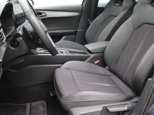 Cupra Formentor 1.4 e-Hybrid VZ Performance 245 PK DSG supersport stuur, elektrische achterklep, dodehoeksensor, panoramadak, achtuitrijcamera, navigatie, stoelverwarming