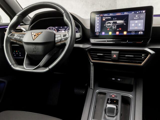 Cupra Formentor 1.5 TSI Sport 150Pk Automaat (APPLE CARPLAY, GROOT NAVI, SFEERVERLICHTING, LEDER, CAMERA, SPORTSTOELEN, STUUR/STOELVERWARMING, KEYLESS, ADAPTIVE CRUISE, NIEUWSTAAT)