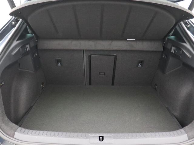 Cupra Formentor 1.4 e-Hybrid VZ Performance 245PK DSG full led, trekhaak, adaptive cruise met travel assist, side assist, schuif-kanteldak, elek. bedienbare achterklep, achteruitrijcamera, keyless, alarm, 19" lichtmetaal