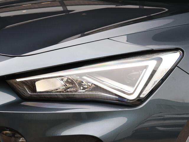 Cupra Formentor 1.4 e-Hybrid 204pk | Trekhaak | Achteruitrijcamera | Stoel- & Stuurverwarming | Dodehoeksensor | Apple Carplay / Android Auto |