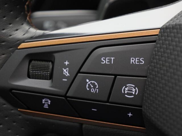 Cupra Formentor 1.4e-Hybrid 150kW/204PK DSG · Panoramadak · Navigatie · Leder/stof