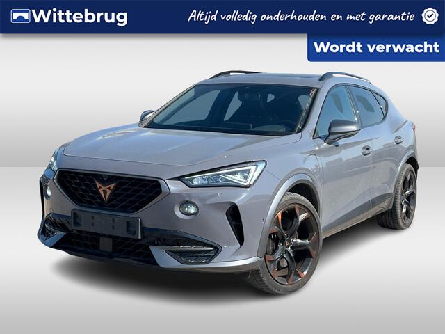 Cupra Formentor 1.4 e-Hybrid Black Edition DSG Automaat / Panoramadak / Stoel el + geheugen / Camera 360 / Navigatie / 19"LM Copper