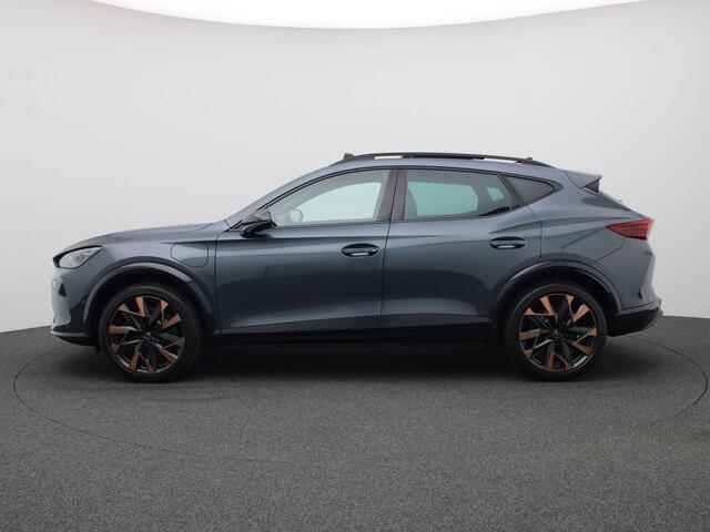 Cupra Formentor 1.5 TSI e-Hybrid VZ Performance 272PK DSG Trekhaak, Led matrix, 360 gr. camera, side assist, adaptive cruise, keyless, schuif-kanteldak, virtual pedal, stuur-stoelverwarming, 19" lichtmetaal