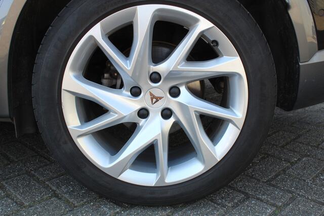 Cupra Formentor 1.4 e-Hybrid Business Airco l Cruise control l Navigatie l AppleCarPlay/AndroidAuto
