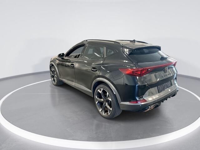 Cupra Formentor 1.4 204pk DSG e-Hybrid Business · Keyless · Camera · Apple/Android Car Play · Navi · P-Sensoren · Elek. Achterklep · 19'' Inch · Garantie t/m 11-07-2028 of 100.000km