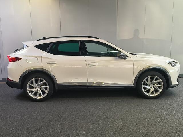 Cupra Formentor 1.4 e-Hybrid Business DSG6 uit 2022 Rijklaar + 12 maanden Bovag-garantie Henk Jongen Auto's in Helmond, al 50 jaar service zoals 't hoort!