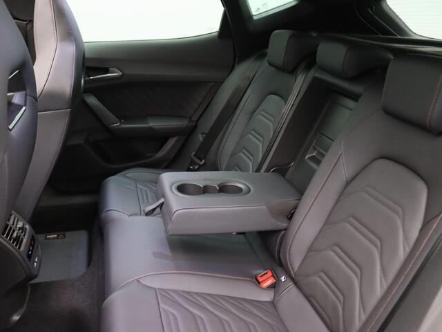 Cupra Formentor 1.5 TSI e-Hybrid VZ Performance 272PK DSG matrix led, trekhaak, schuif-kanteldak, vollederen bekleding, 360gr. camera, adaptive cruise, side assist, elek. verstelbare voorstoel, virtual pedal, keyless, 19" lichtmetaal
