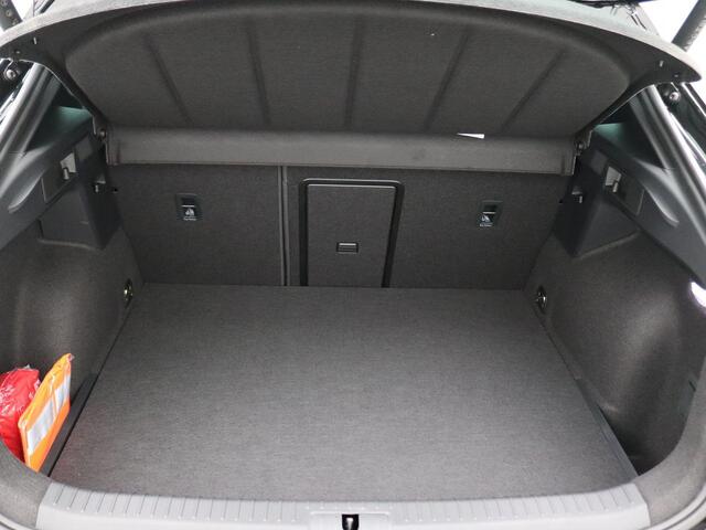 Cupra Formentor 1.5 TSI e-Hybrid VZ Performance 272PK DSG matrix led, trekhaak, schuif-kanteldak, vollederen bekleding, 360gr. camera, adaptive cruise, side assist, elek. verstelbare voorstoel, virtual pedal, keyless, 19" lichtmetaal