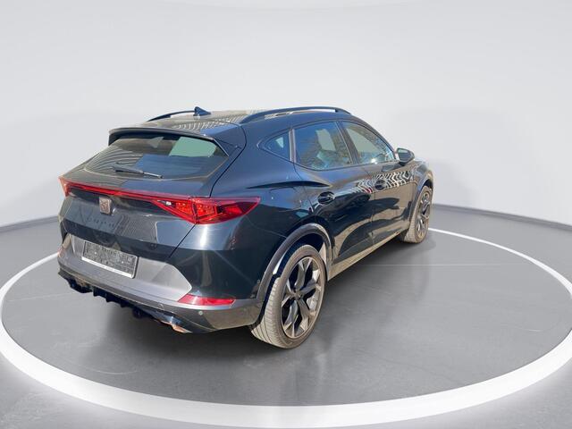 Cupra Formentor 1.4 e-Hybrid VZ Performance · Navigatie · Camera + parkeersensoren · Side Assist ·