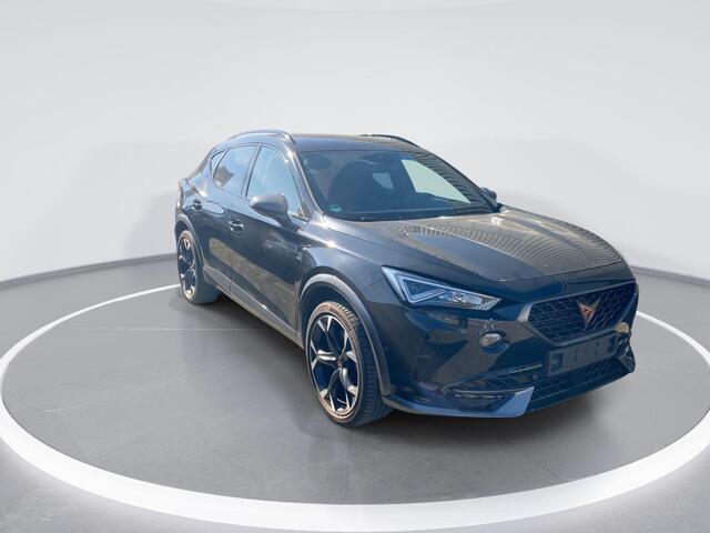 Cupra Formentor 1.4 e-Hybrid VZ Performance · Navigatie · Camera + parkeersensoren · Side Assist ·
