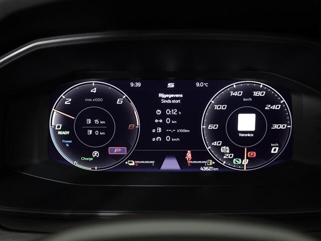 Cupra Formentor 1.4 e-Hybrid Business 204 pk Automaat (DSG) | Trekhaak (uitklapbaar) | Parkeersensoren achter | Adaptieve cruise control | Autom. airco (3 zones) | Full-LED koplampen |