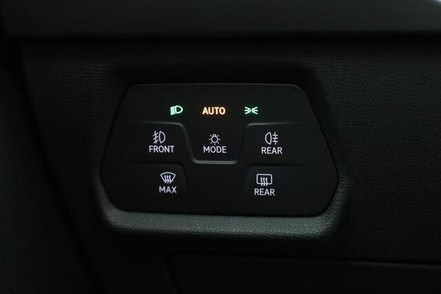 Cupra Formentor 1.5 TSI e-Hybrid ''Nieuw model'' | 120km WLTP | Pano | 360cam | Travel Assist | Navi | Keyless