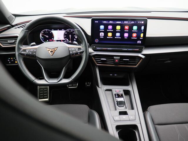 Cupra Formentor 1.4 e-Hybrid VZ Copper Edition 245PK DSG Panoramadak, adaptieve cruise controle, achteruitrijcamera, side assist, park assist, stuurverwarming, keyless, trekhaak, 19'' lichtmetaal