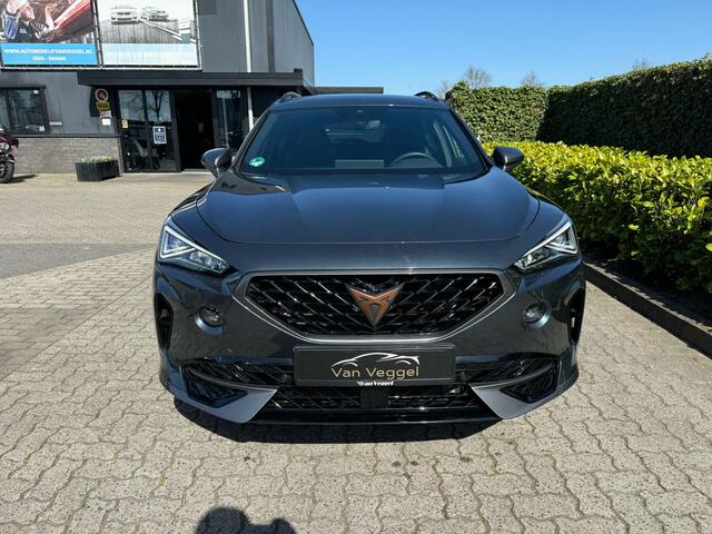 Cupra Formentor 1.4 e-Hybrid Performance 245 Pk virtual cockpit, sportstoelen, navi, cruise