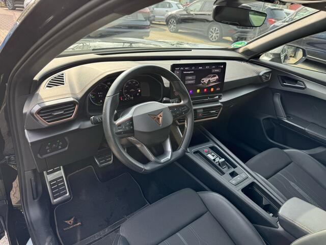 Cupra Formentor 1.4 e-Hybrid VZ Performance 245 Pk virtual cockpit, sportstoelen, 360 camera