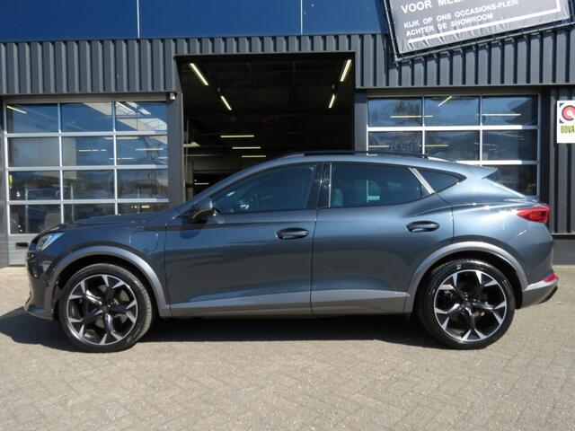 Cupra Formentor 1.4 245PK E-HYB VZ ED. / 19 Inch / Sportstoelen / Stoel+stuurver