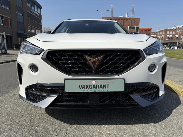 Cupra Formentor 1.4 e-Hybrid 19'' LM Velgen / Stoel & Stuur verw. / Virtual Cockpit / LED