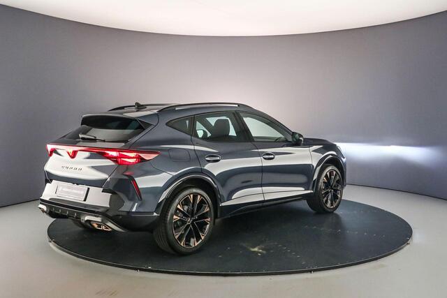 Cupra Formentor Business 1.5 TSI eHybrid 204pk DSG Automaat Panoramadak, Elektrische achterklep, Adaptive cruise control, 360 camera, Navigatie, Achteruitrijcamera
