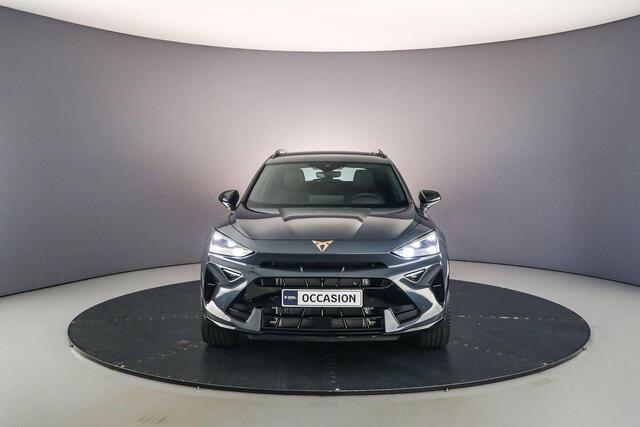 Cupra Formentor Business 1.5 TSI eHybrid 204pk DSG Automaat Panoramadak, Elektrische achterklep, Adaptive cruise control, 360 camera, Navigatie, Achteruitrijcamera