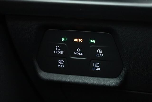 Cupra Formentor 1.5 TSI Business Edition | Pano | Elek. Trekhaak | Camera | Stoel- Stuurverw. | Navi