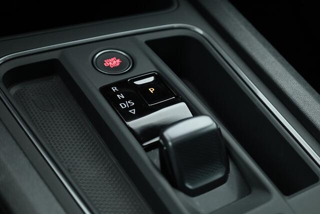 Cupra Formentor 1.4 e-Hybrid VZ | Pano | MAT Grijs | Elek. trekhaak | Stoel- Stuurverw. | Adapt. Cruise