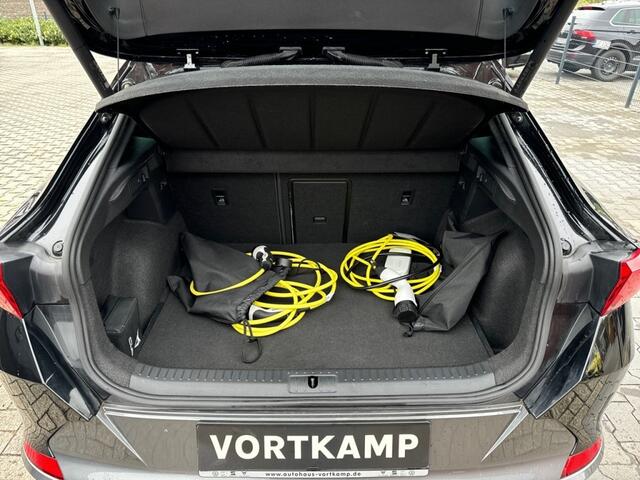 Cupra Formentor 1.4 TSI DSG VZ E-HYBRID PANO-DAK/CAMERA/E-KLEP/NAVI/ACC/STOELVER