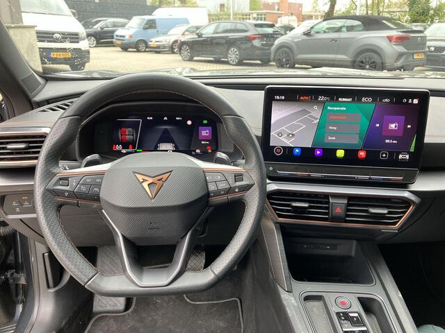 Cupra Formentor 1.4 204pk DSG e-Hybrid Business · Camera · Apple/Android Car Play · Navi · Dodehoek · Stuurwiel Verwarming · 19'' Inch · Garantie t/m 18-07-2028 of 100.000km