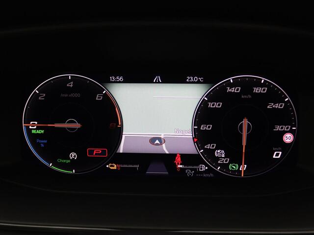 Cupra Formentor 1.4 e-Hybrid VZ Performance 245PK DSG Full led, 360 gr. camera, alarm, panoramadak, volleder, elek. verstelbare voorstoel, adaptive cruise met travelassist, side assist, 19" lichtmetaal