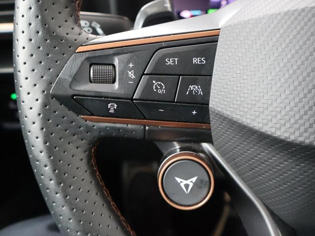 Cupra Formentor 1.4 e-Hybrid VZ Performance | 245 PK | Panoramadak | Achteruitrijcamera | Elek. achterklep |