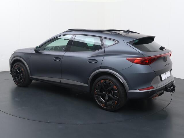 Cupra Formentor 1.4 e-Hybrid VZ Copper Edition | 245 PK | Wegklapbare trekhaak | Panoramadak | 360 graden camera |