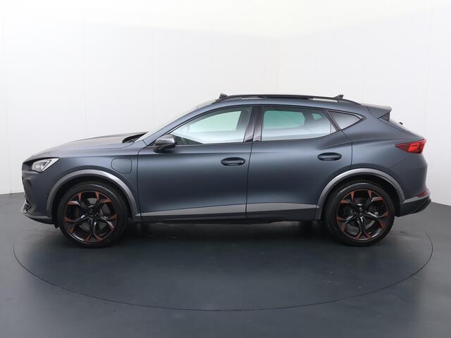 Cupra Formentor 1.4 e-Hybrid VZ Performance | 245 PK | Panoramadak | Elek. achterklep | Achteruitrijcamera |