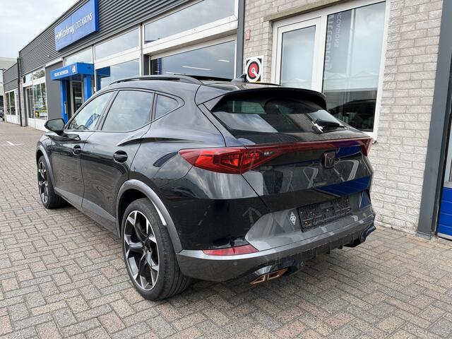 Cupra Formentor 1.4 e-Hybrid VZ Black Edition / AUTOMAAT/ PANO/ TREKHAAK/ 245PK/ ADAPT. CRUISE/ KEYLESS/ NAVI/ LEDER/ BLUETOOTH/ MATRIX/ ELEKTR. STOELEN