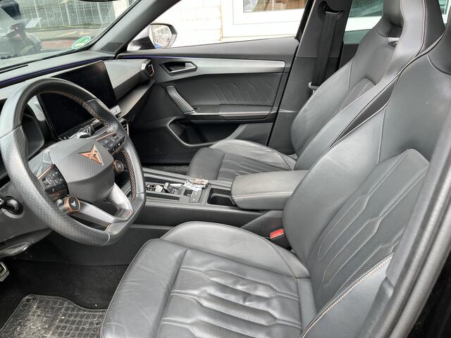 Cupra Formentor 1.4 e-Hybrid VZ Black Edition / AUTOMAAT/ PANO/ TREKHAAK/ 245PK/ ADAPT. CRUISE/ KEYLESS/ NAVI/ LEDER/ BLUETOOTH/ MATRIX/ ELEKTR. STOELEN
